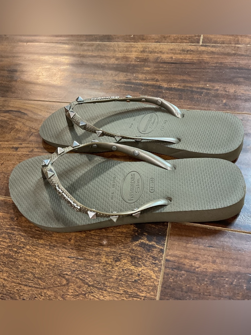 Havaianas Slim Studded Flip Flops in Olive